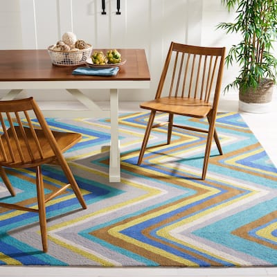 SAFAVIEH Handmade Four Seasons Koreen Floral Rug