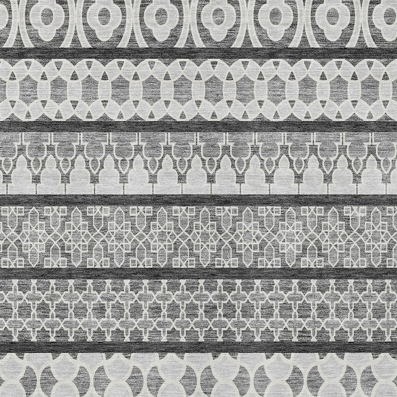 HomeRoots Quatrefoil Transitional Rectangle Outdoor Rug