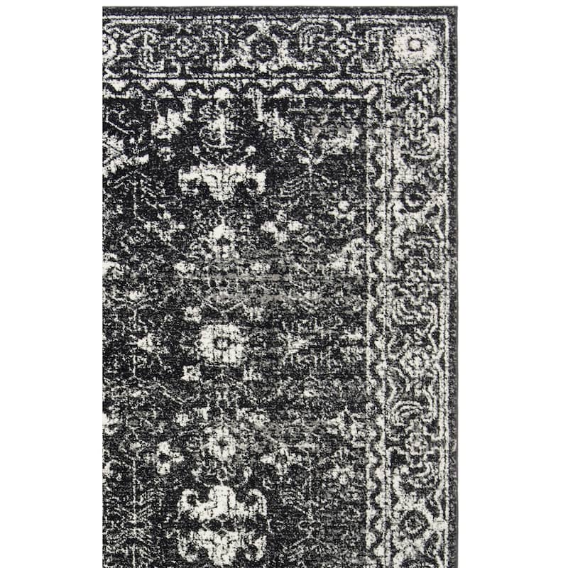 SAFAVIEH, Evoke Karola Vintage Boho Rug