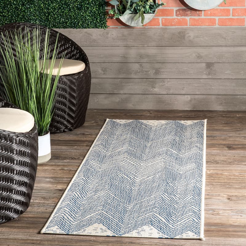 Nuloom Vance Contemporary Chevron Indoor/Outdoor Area Rug - 2' x 12' Runner - Blue