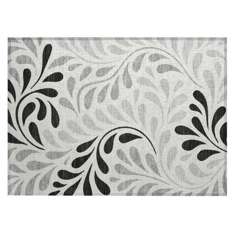 Machine Washable Indoor/ Outdoor Floral Arabesque Chantille Rug