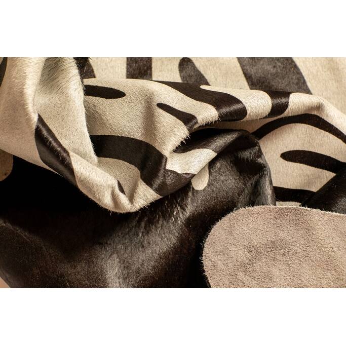 Stain Resistant Area Rug - 84' X '72' X '0.1