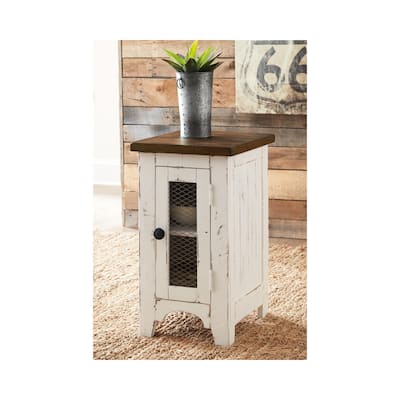 Wystfield Chairside End Table - White/Brown