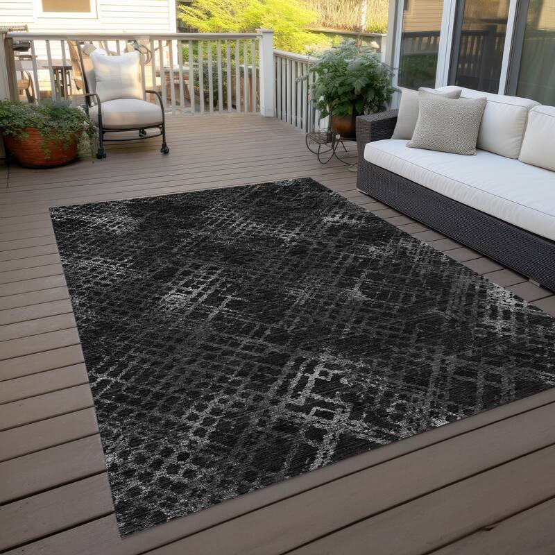 Machine Washable Indoor/ Outdoor Chantille Vintage Trellis Rug