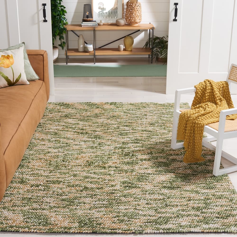 SAFAVIEH Handmade Natura Adriena Wool Rug