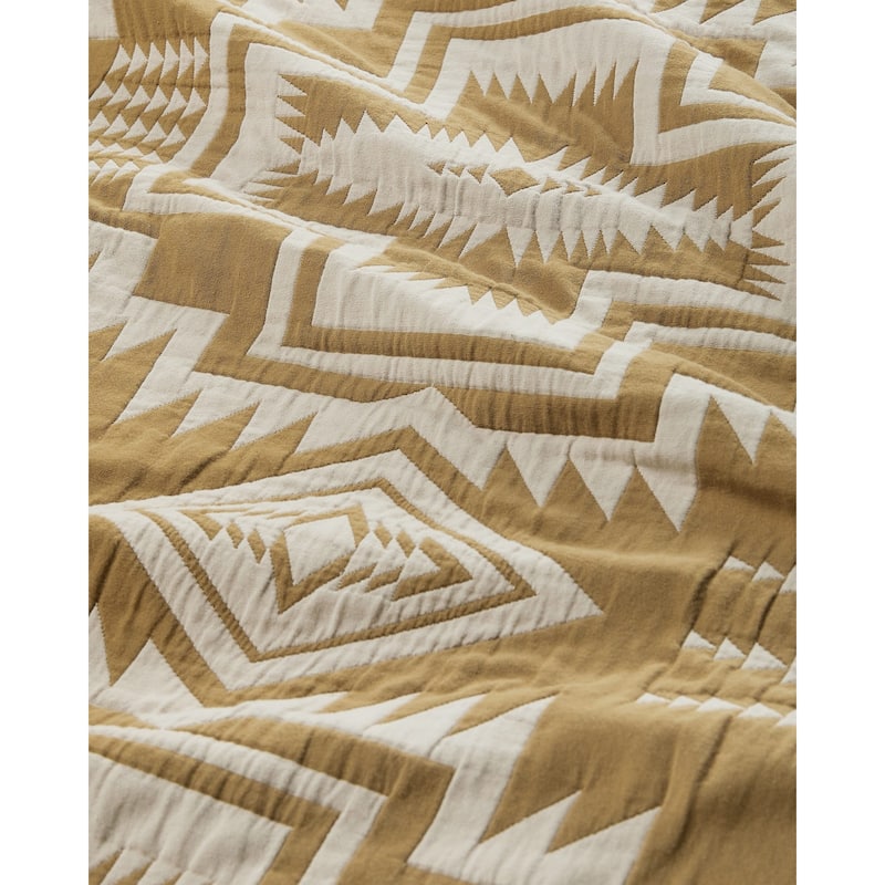 Pendleton Matelasse Cotton Quilted Blanket