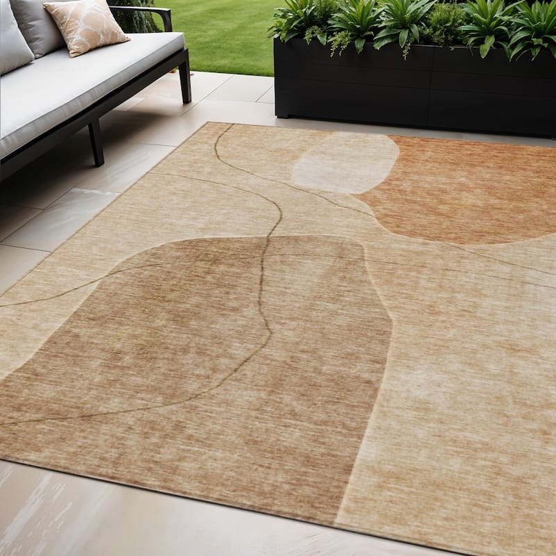 HomeRoots Abstract Transitional Rectangle Outdoor Rug - 5' X 8'