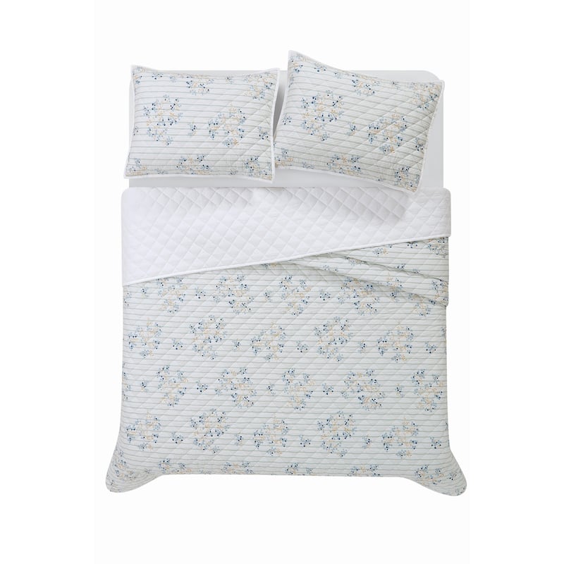 Cottage Classics Emma Floral Quilt Set