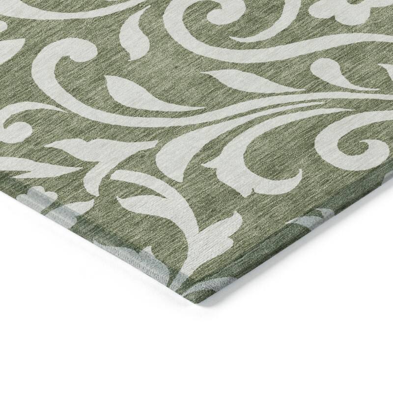 HomeRoots Floral Transitional Rectangle Outdoor Rug