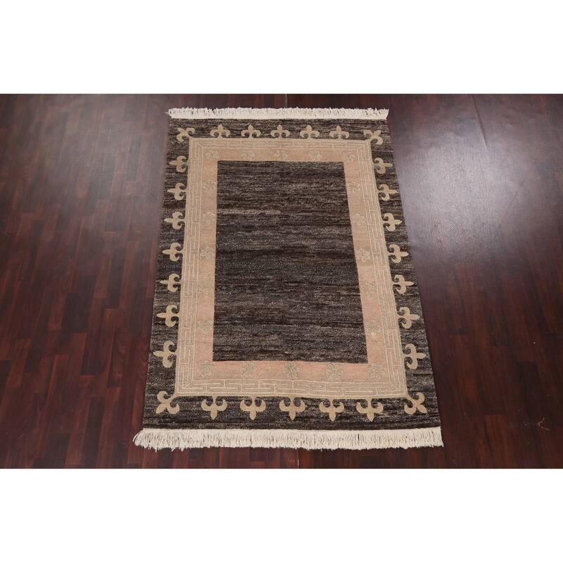 Geometric Vegetable Dye Nepalese Oriental Wool Area Rug Hand-knotted - 5'7" x 7'9"