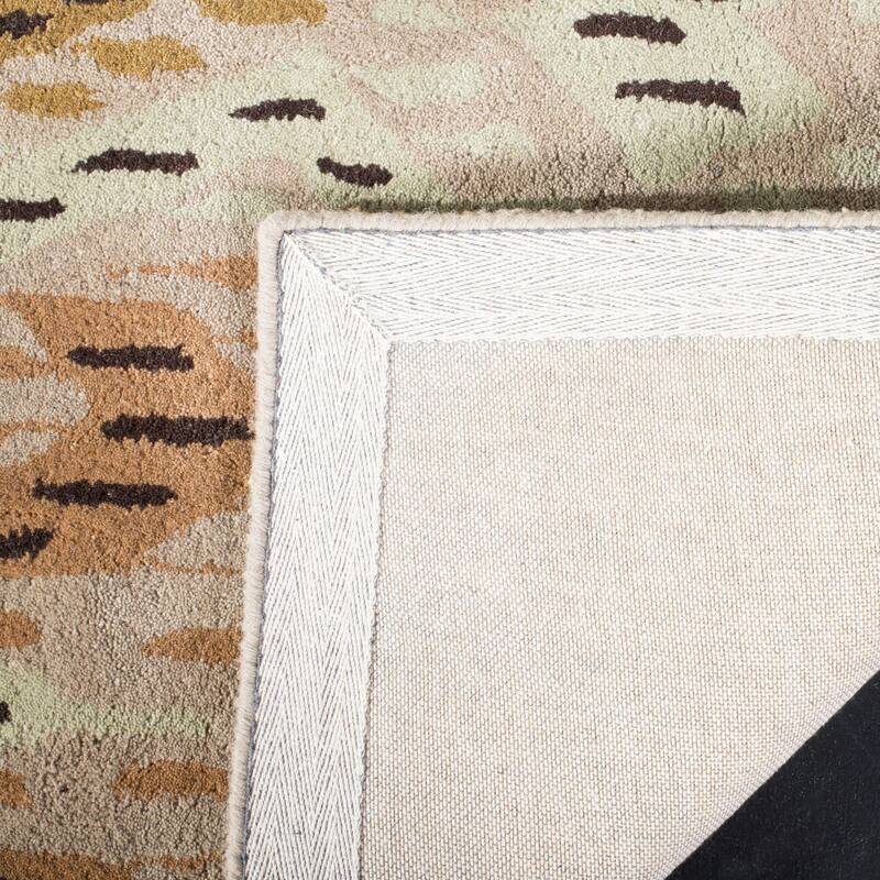 SAFAVIEH Handmade Wyndham Montana Modern Wool Rug