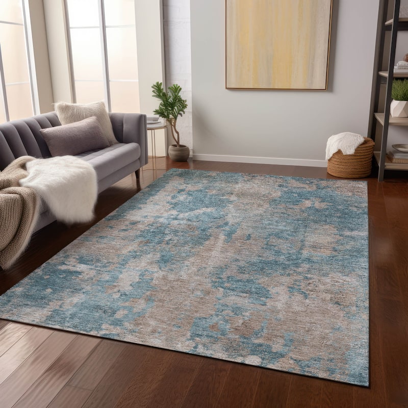 Machine Washable Indoor/ Outdoor Modern Ombre Chantille Rug