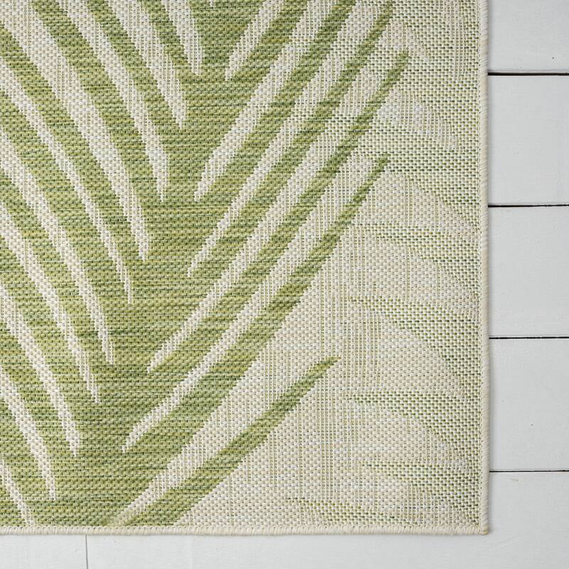 Sevita Callie Coastal Palm Fronds Tropical Indoor/Outdoor Area Rug