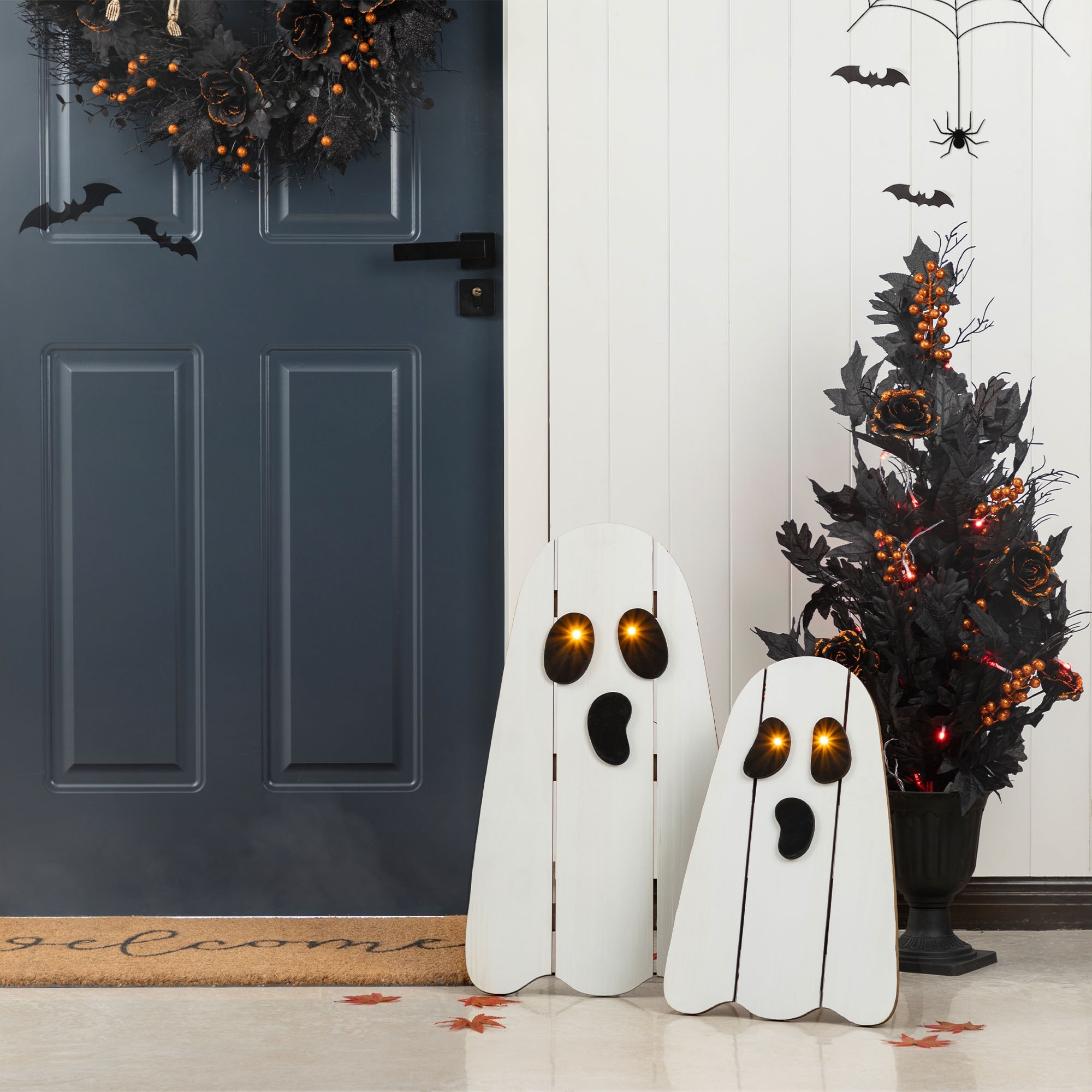 Glitzhome S/2 24"H & 17.75"H Halloween Lighted Wood Ghost Porch Decor