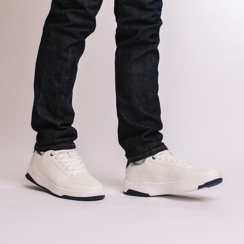 Vance Mens Swift Comfort Medium and Wide Width Perforated Low Top Sneaker