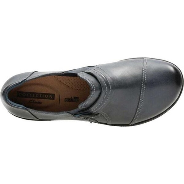 clarks cheyn madi navy