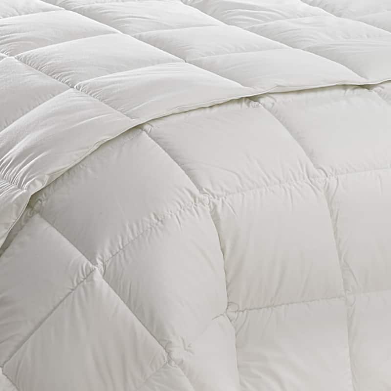 AllerEase Hot Water Washable Allergy Protection Comforter