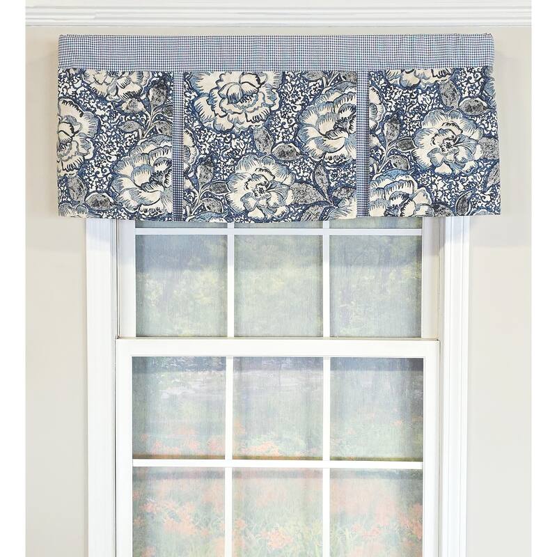 Peony Ball Pleated Valance
