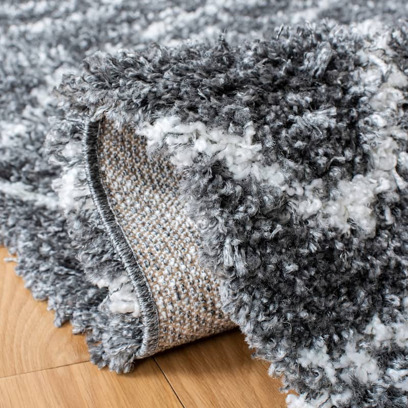SAFAVIEH Pro Lux Shag Dottie Moroccan Tassel 2.4-inch Thick