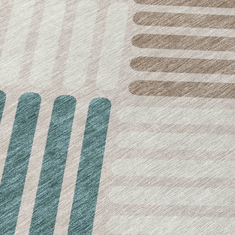 Machine Washable Indoor/ Outdoor Modern Weave Chantille Rug