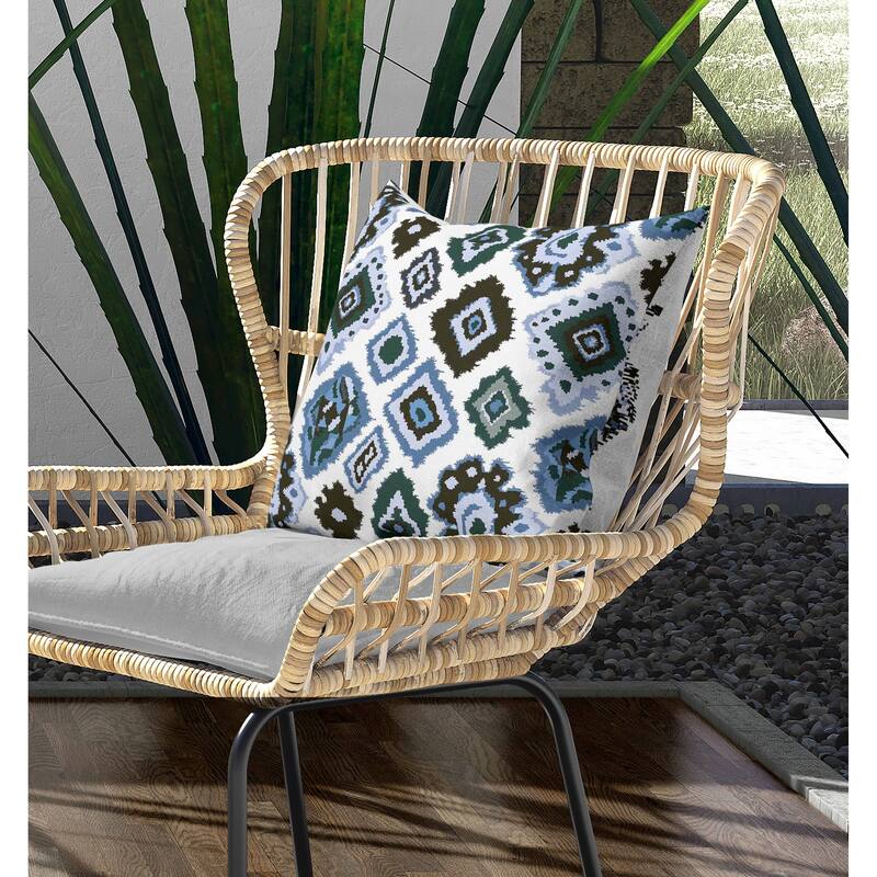 Ikat Diamond Indoor/Outdoor Reversible Throw Pillow White and Blue