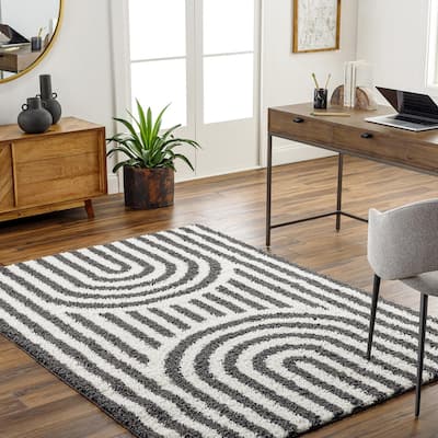 Livabliss Birmingham Archway Plush Area Rug