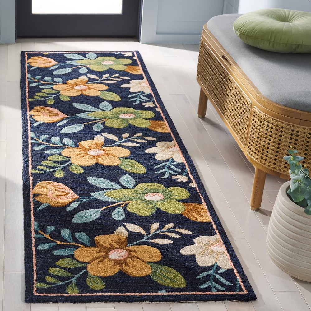 SAFAVIEH Handmade Blossom Geskea Modern & Contemporary Wool Rug
