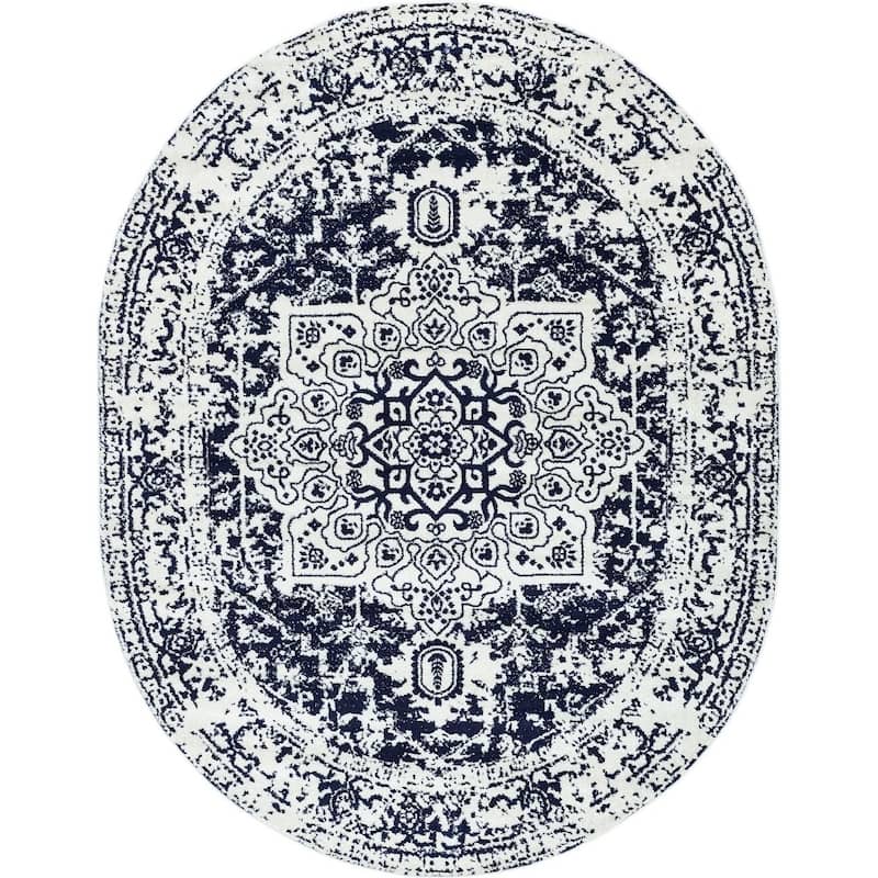 Traditional Brenda Collection Area Rug