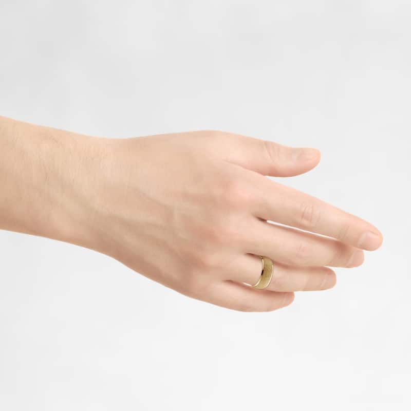 Mens Yellow Gold 7MM Hammered Bevel Comfort Wedding Ring Band