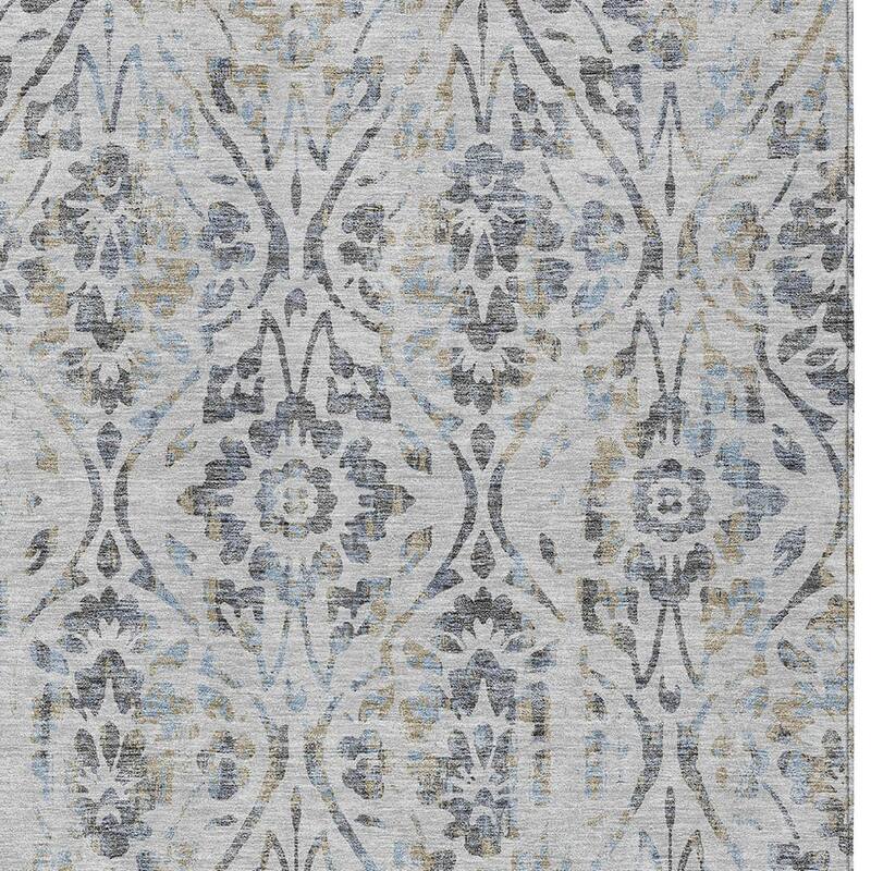 HomeRoots Floral Transitional Rectangle Outdoor Rug