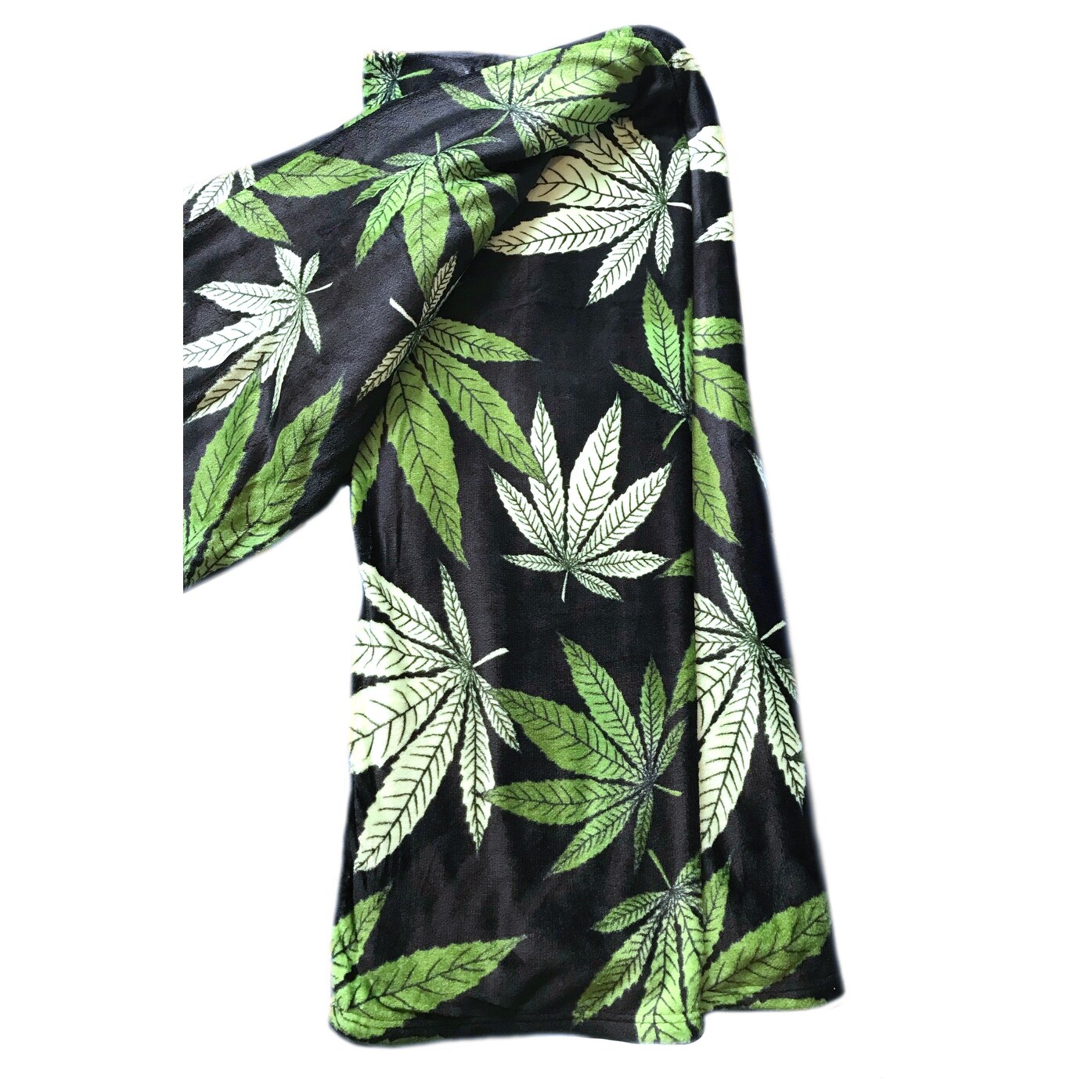 Marijuana Leaf Fleece Plush Microfiber Soft Blanket-image