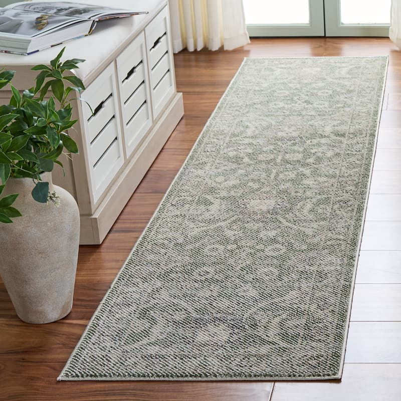 SAFAVIEH Harrison Gilta Transitional Rug