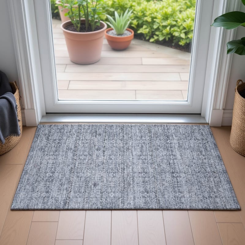 Machine Washable Indoor/Outdoor Traditional Harmony Chantille Rug