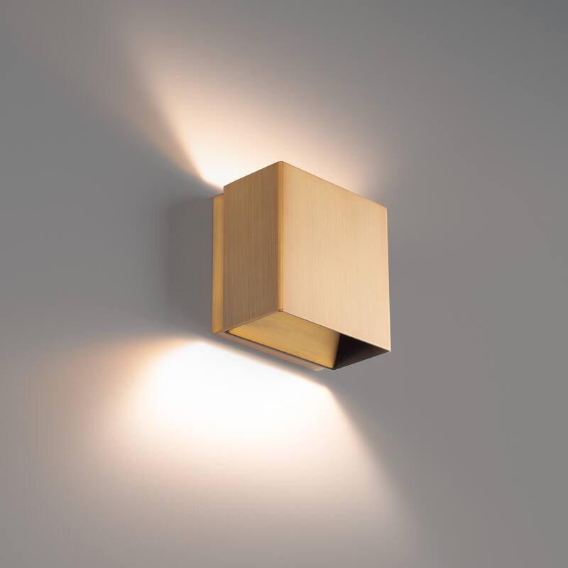 Boxi 5in LED Wall Sconce 3-CCT 2700K-3000K-3500K
