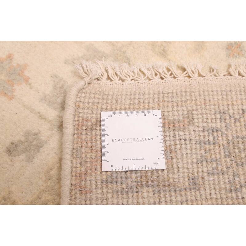 ECARPETGALLERY Hand-knotted Royal Oushak Ivory Wool Rug - 2'7 x 9'11
