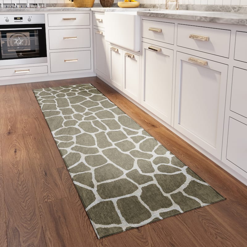 Addison Safari Giraffe Animal Print Area Rug