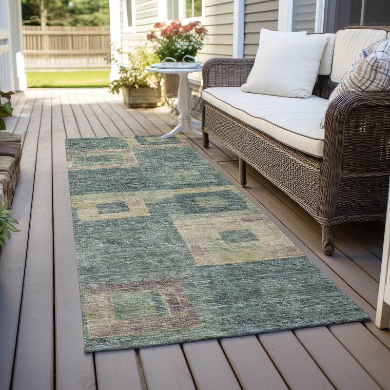 Machine Washable Indoor/ Outdoor Contemporary Blocks Chantille Rug