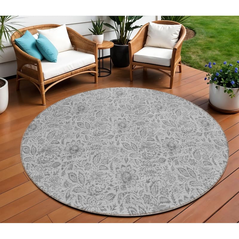 HomeRoots Floral Transitional Rectangle Outdoor Rug - 8' Round