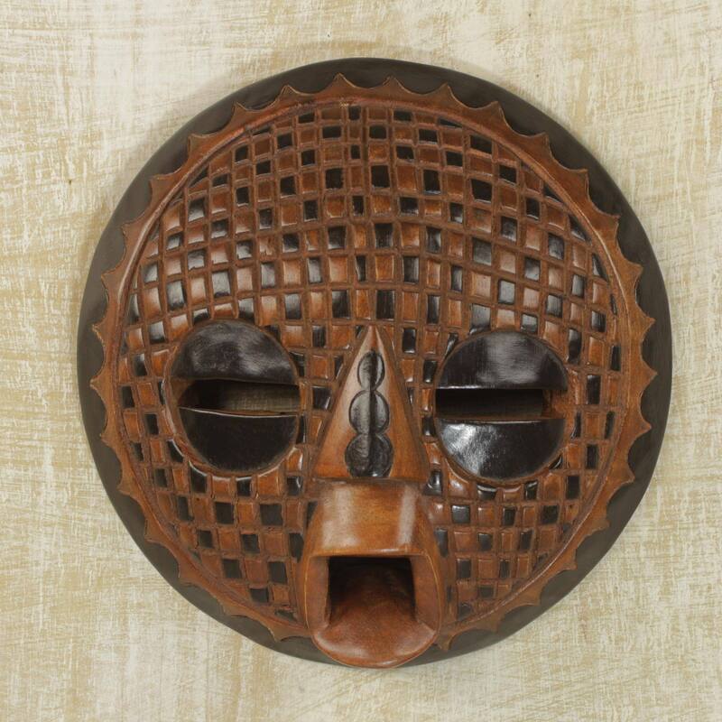 Handmade Apology African wood mask (Ghana)