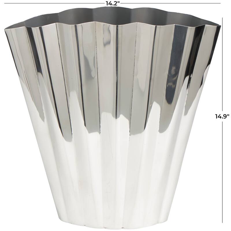 Silver Stainless Steel Metal Vase with Zig Zag Edging