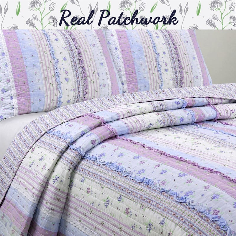 Porch & Den Gwinnett Chic Lace Quilt Bedding Set