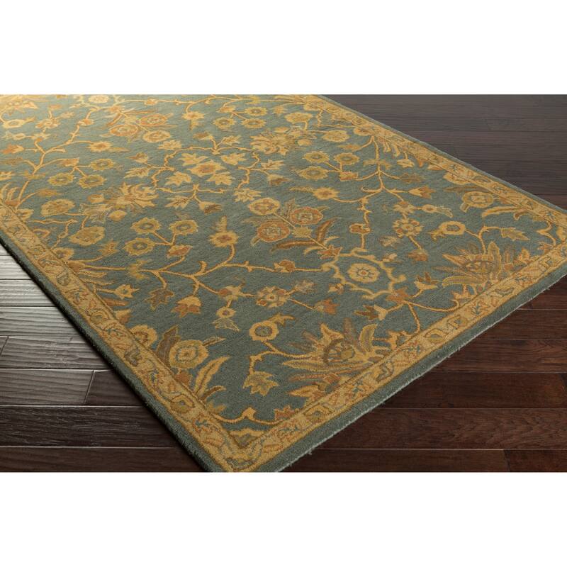 Hand-tufted Karla Traditional Wool Area Rug