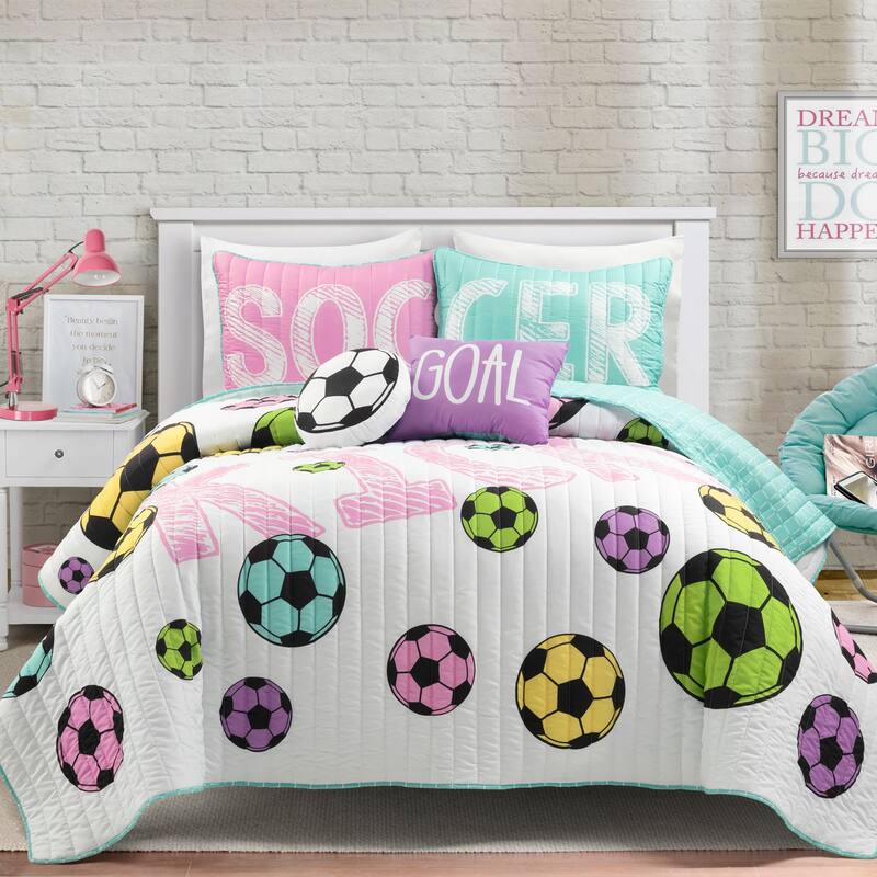 Lush Decor Girls Soccer Kick Quilt Set - Full - Queen - White/Turquoise