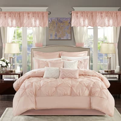 Madison Park Essentials Loretta 24-Piece Room in a Bag with Window Panels and Sheet Set