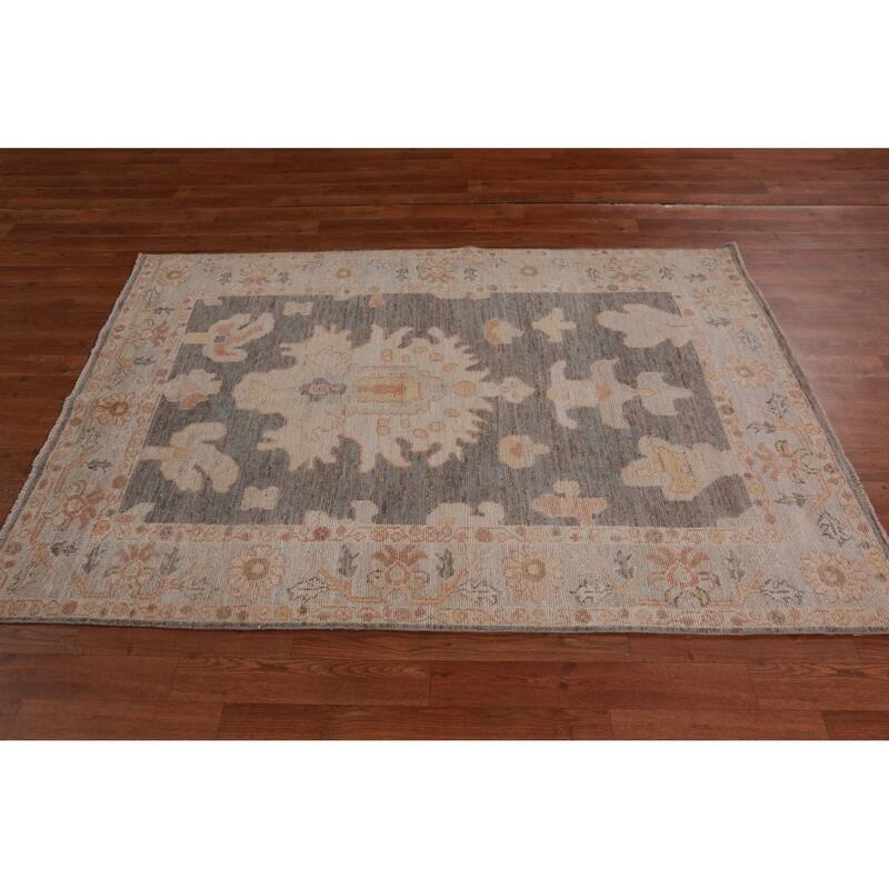 Hand Knotted Oriental 100% Wool Carpet Transitional Floral Greys & Charcoal Oushak Area Rug - 5' 9'' X 4' 2''