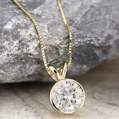 Auriya 18k Gold 1 1/2ctw Solitaire Moissanite Necklace Bezel-set - 7.4 mm - 7.4 mm