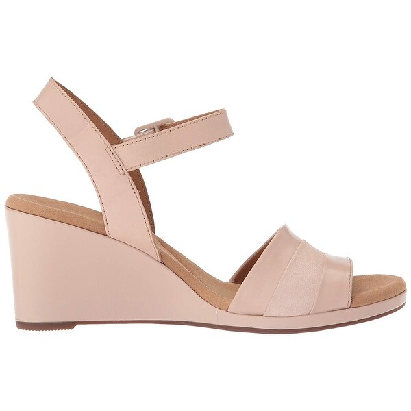 clarks lafley aletha