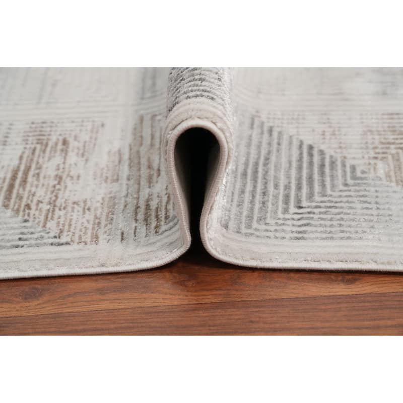 Machine Made Oriental Polyester Carpet Geometric Beige & Ivories Distressed Area Rug - 7' 8'' X 5' 2''