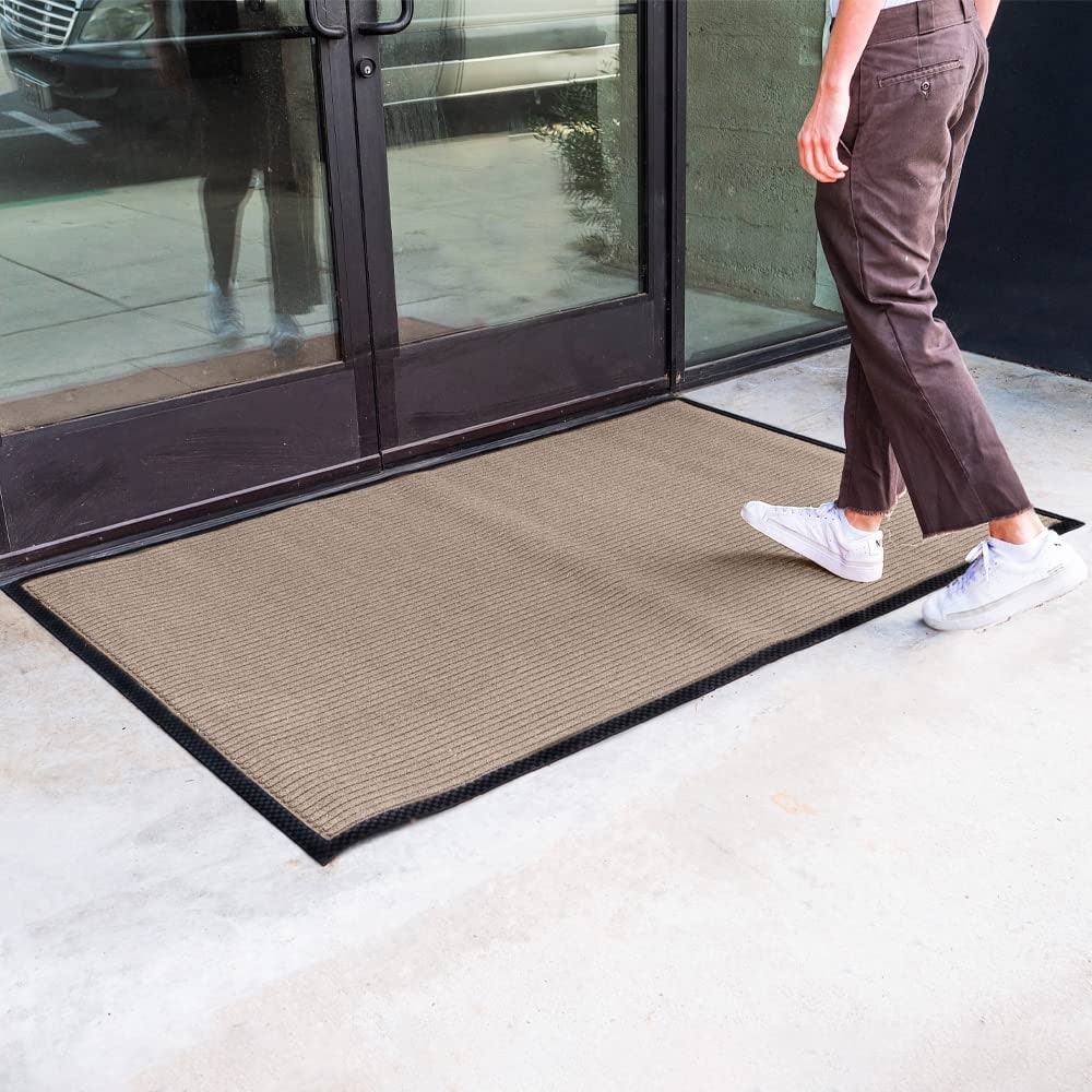 https://ak1.ostkcdn.com/images/products/is/images/direct/054279d51f1b077c5c0a2cf17f70faf80bcbc1ac/Envelor-Door-Mat-Indoor-Outdoor-Low-Profile-Commercial-Entryway-Rug.jpg
