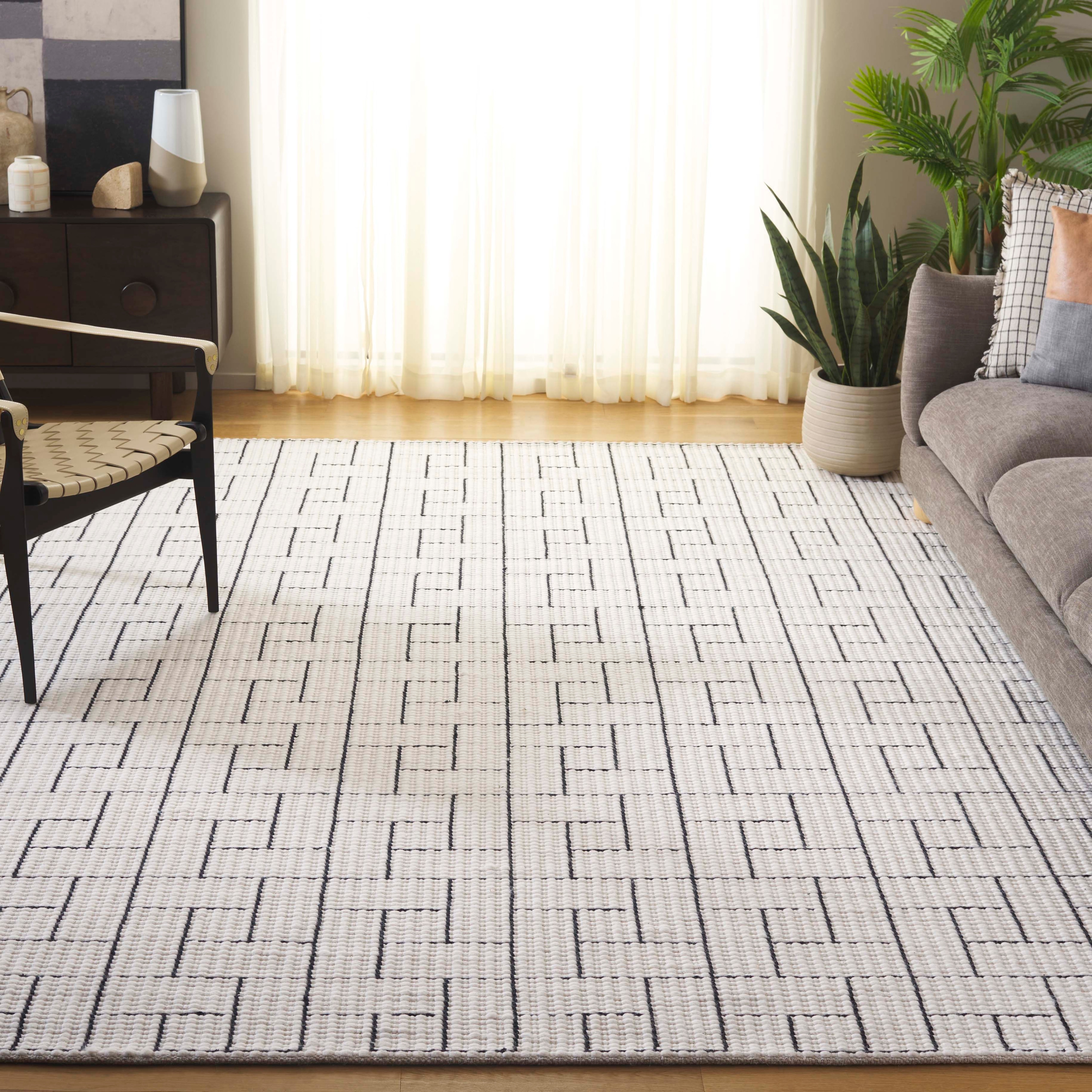 SAFAVIEH Hand-Loomed Natura Gauja Transitional Wool Rug